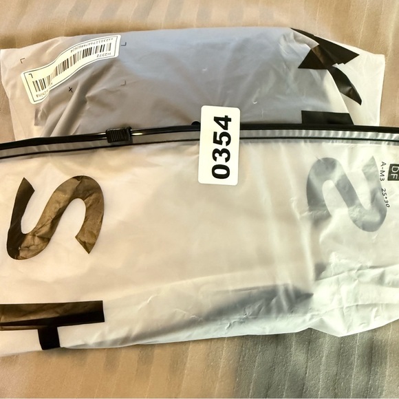 Woman Nike Black Pants - Picture 5 of 6